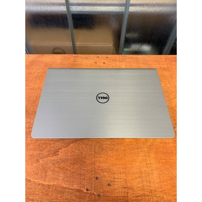 Dell Inspiron 15 7570 i5 / 250GB / 8GB RAM / IPS