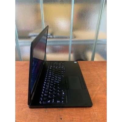 Dell Precision 3510 / i5 / 512GB ssd / 16GB RAM