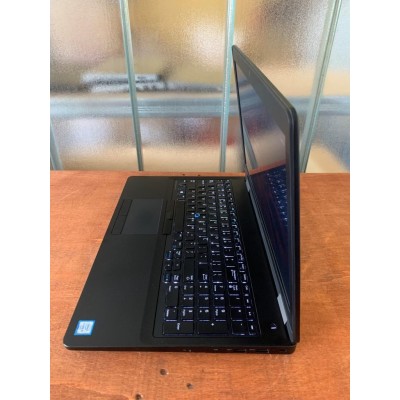 Dell Precision 3510 / i5 / 512GB ssd / 16GB RAM
